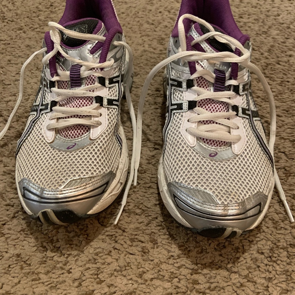 Asics Women's White and Purple Athletic Shoes